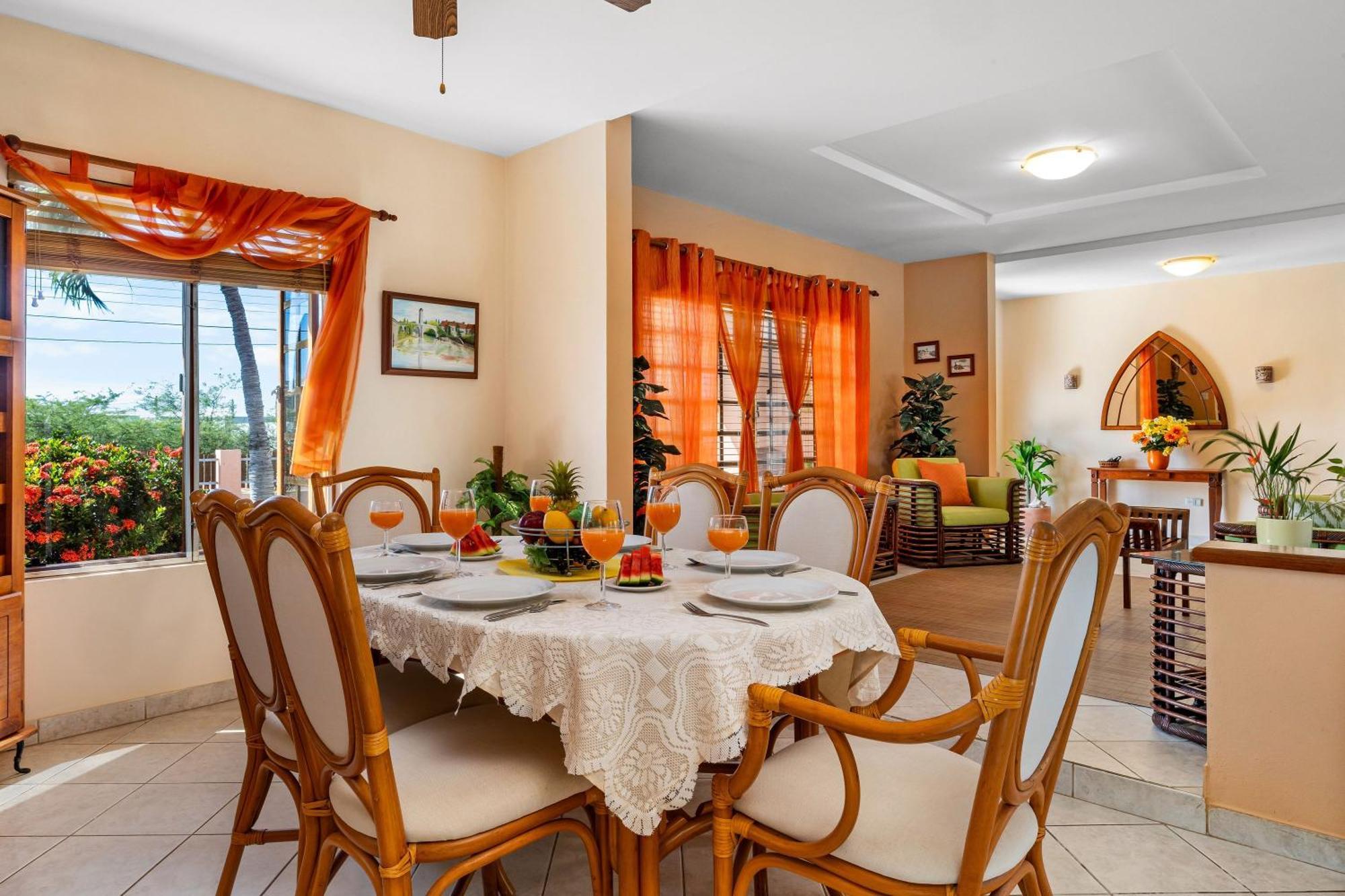 Sunrise Villa Is Gorgeous For Daily Views Of Sunrises And Sunsets Palm Beach Eksteriør billede