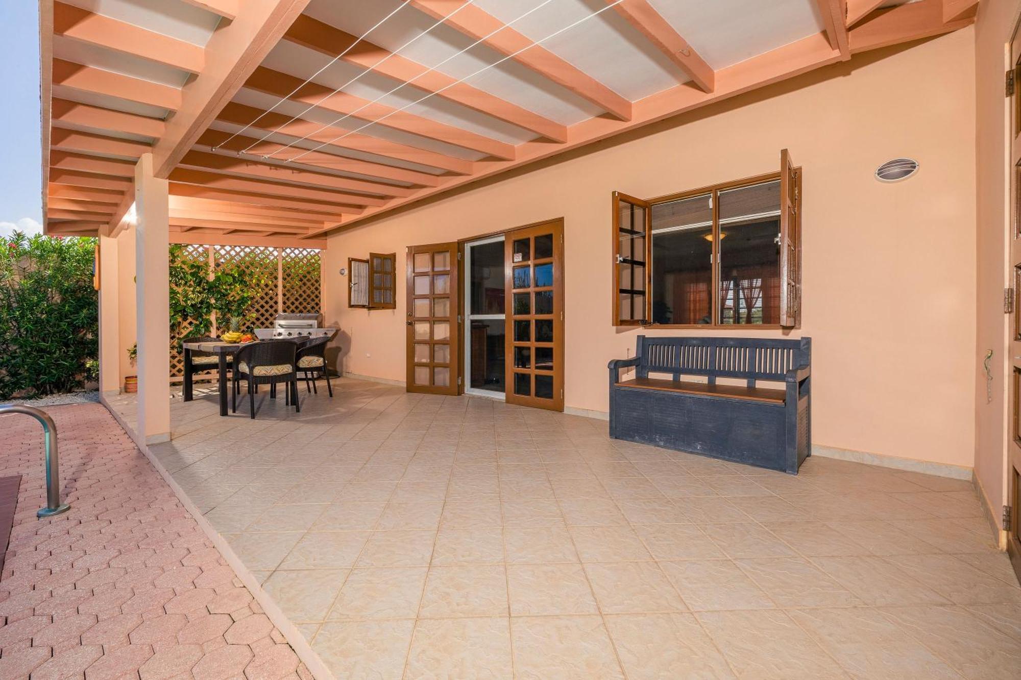 Sunrise Villa Is Gorgeous For Daily Views Of Sunrises And Sunsets Palm Beach Eksteriør billede